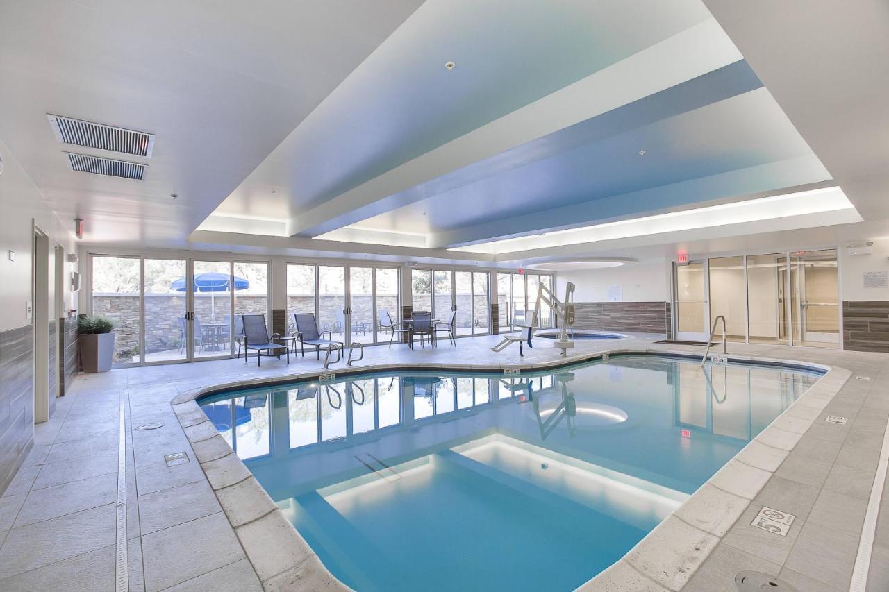 Fairfield & By Marriott East Hotel 3*