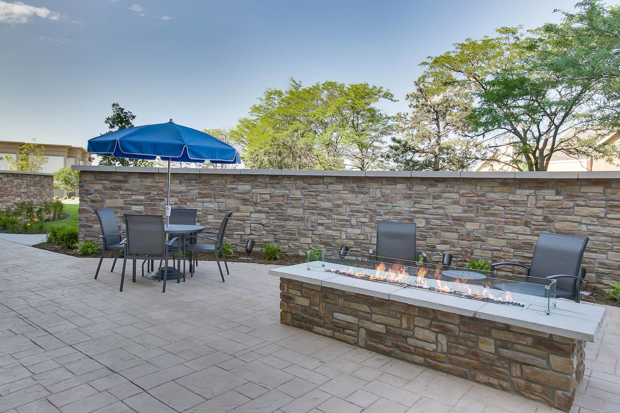 Hotel Fairfield & By Marriott East 3*
