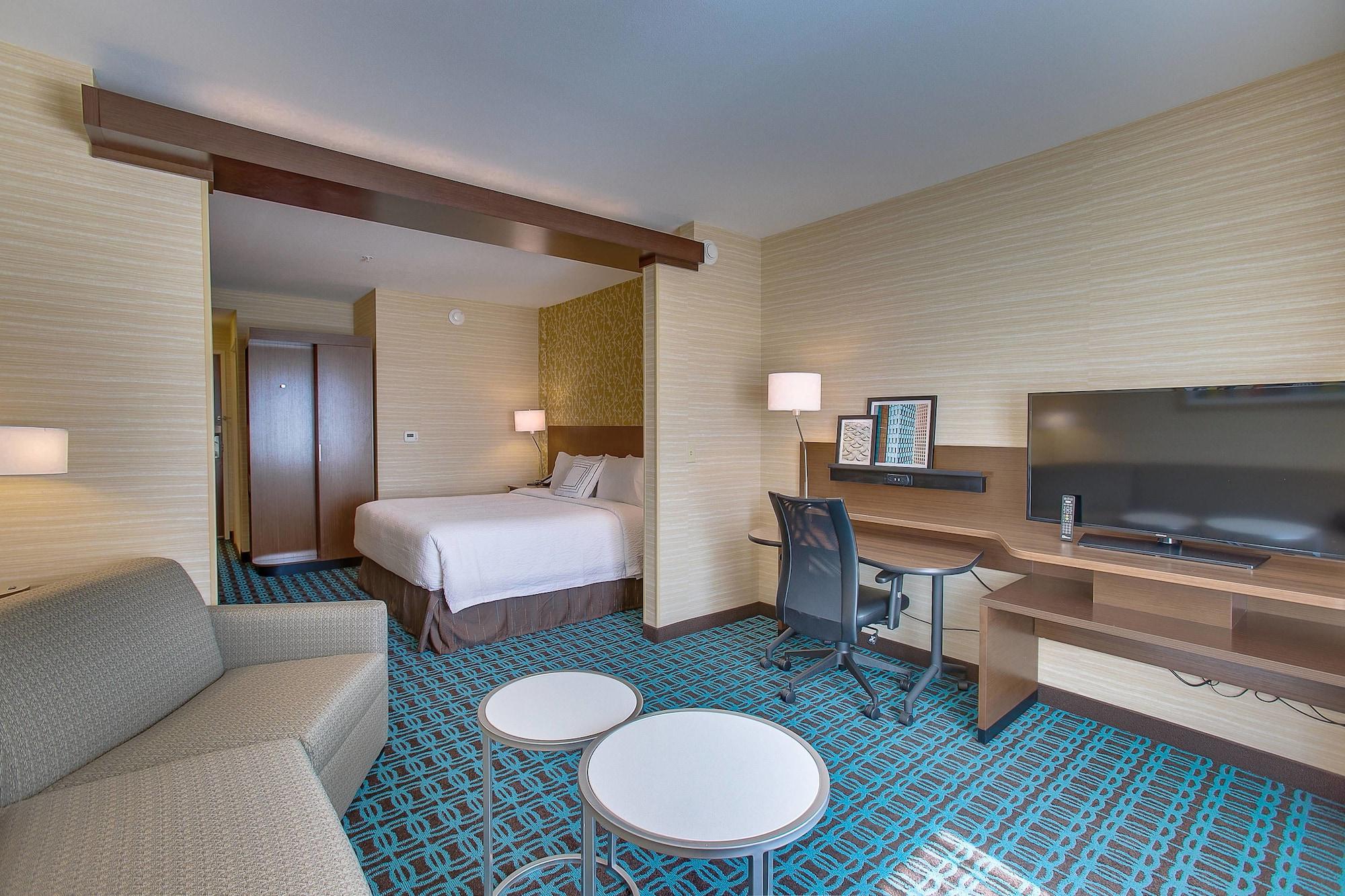 Fairfield & By Marriott East Hotel