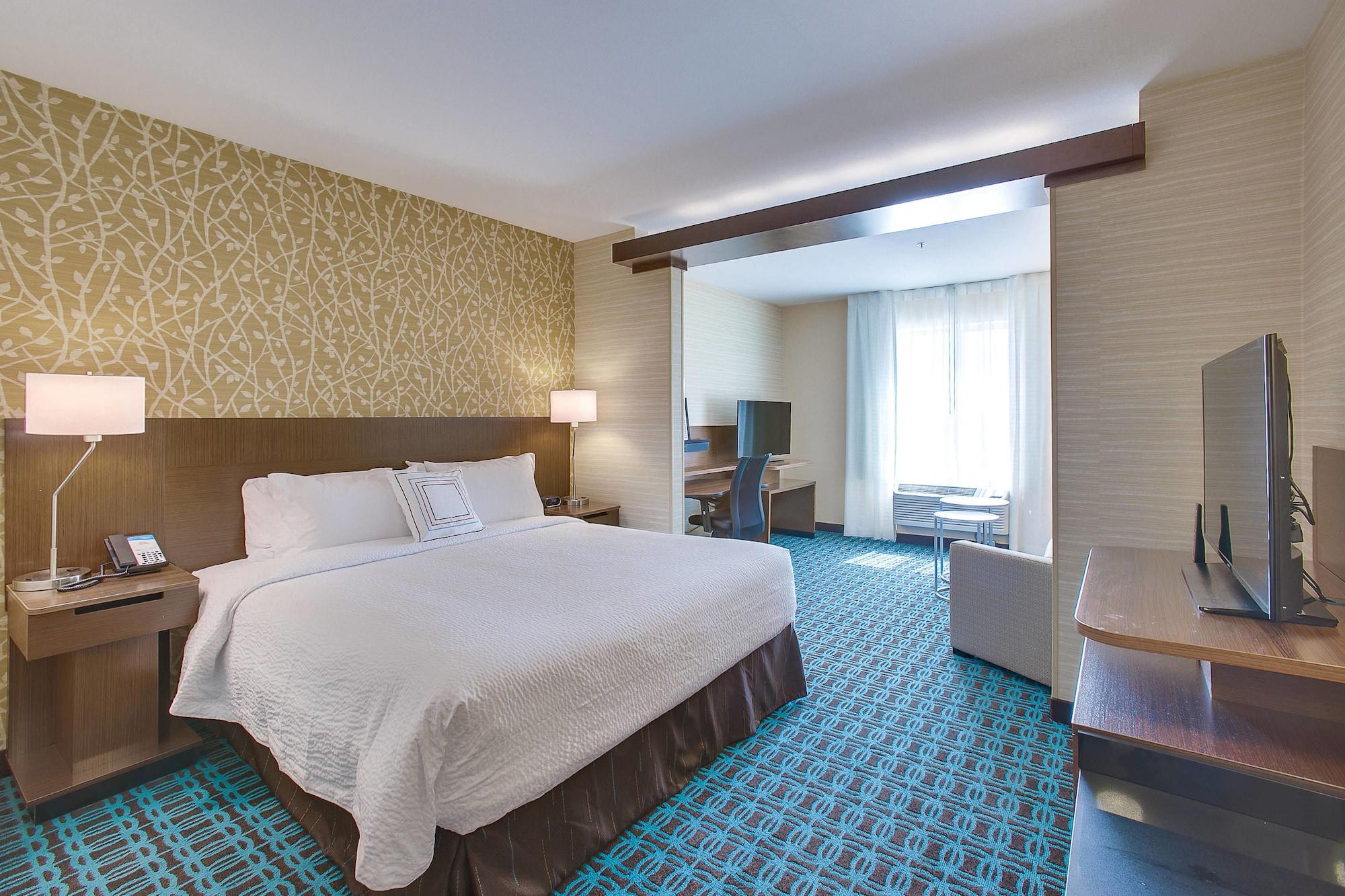 Fairfield & By Marriott East 3* Wichita